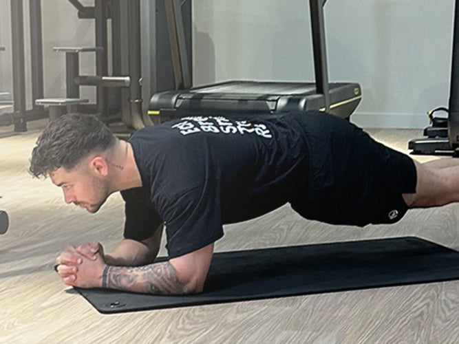 Exercice de musculation des abdos