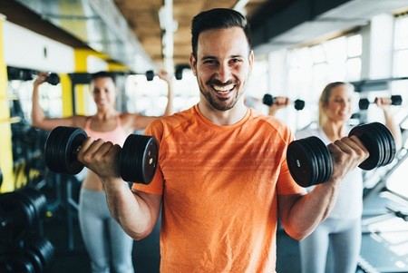 Comment le sport nous rend-il heureux?